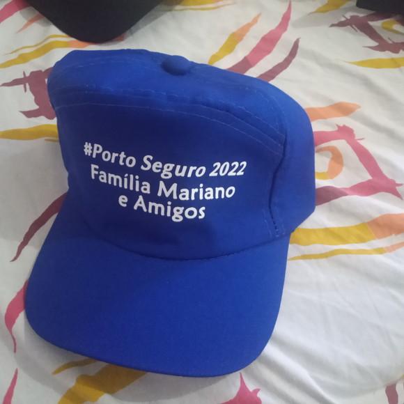 Boné de Festa com Nomes