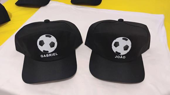 Boné Tema Futebol - com o Nome dos Convidados