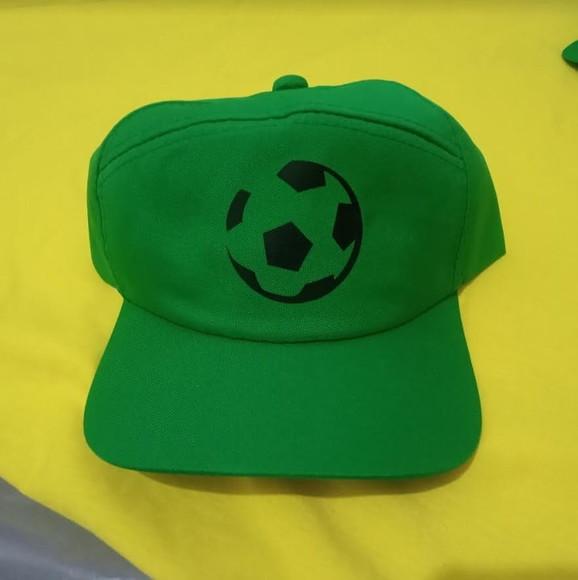 Lembrancinha Tema Futebol - Boné de Festa