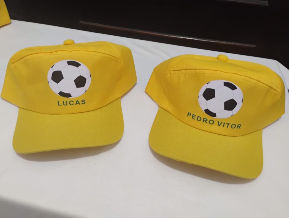 Boné Lembrancinha Tema Futebol Copa do Mundo