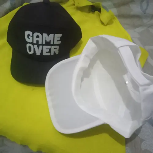 Boné Game Over