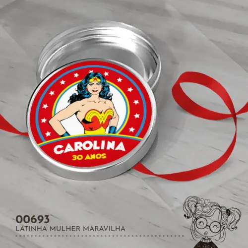 Latinha Adesivada Mulher Maravilha - 00693