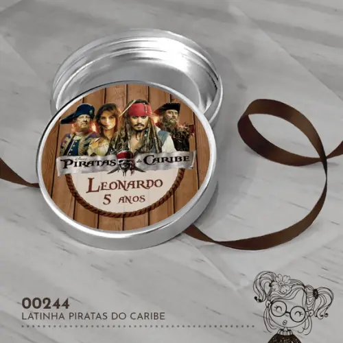 Latinha Adesivada Piratas do Caribe - 00244