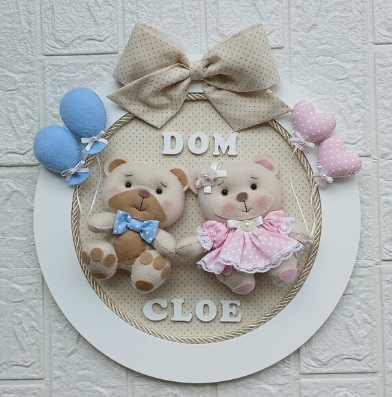 Porta Maternidade Casal Gêmeos