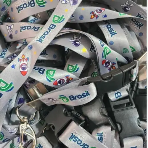 20 Cordões com Chaveiro Tic Tac
