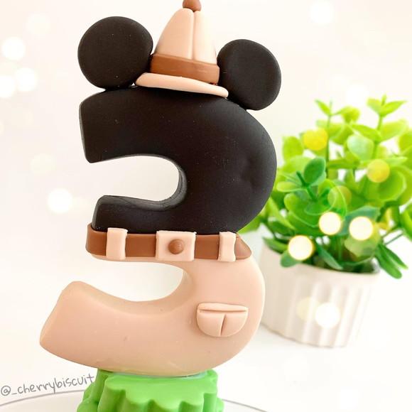 Vela Personalizada - Tema: Mickey Safari