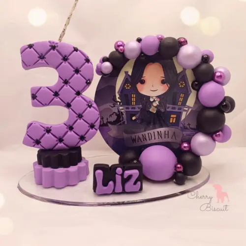 Vela Cenário Wandinha - Biscuit (personalizada)