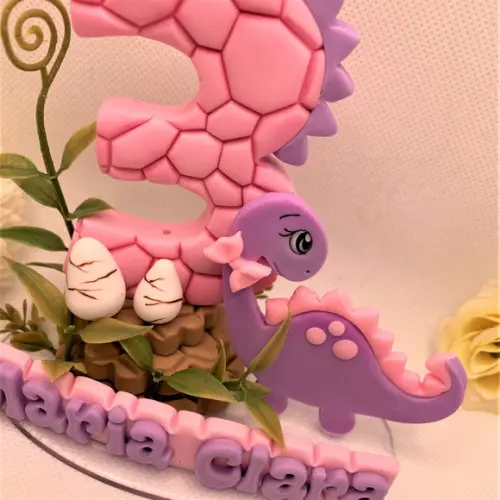 Vela Dino Rosa - Biscuit (personalizada)