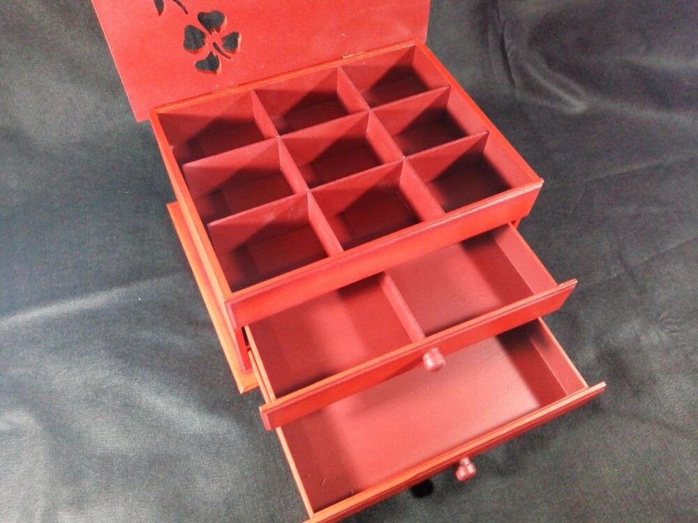CAIXA PARA BIJUS GRANDE (MDF)