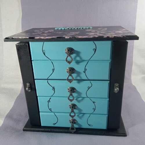 MINI CÔMODA PARA BIJUS/JÓIAS (MDF)