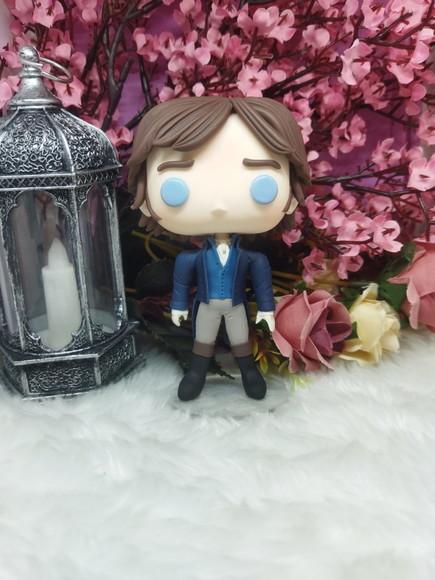 Biscuit Estilo Funko Pop Darcy e Elizabete