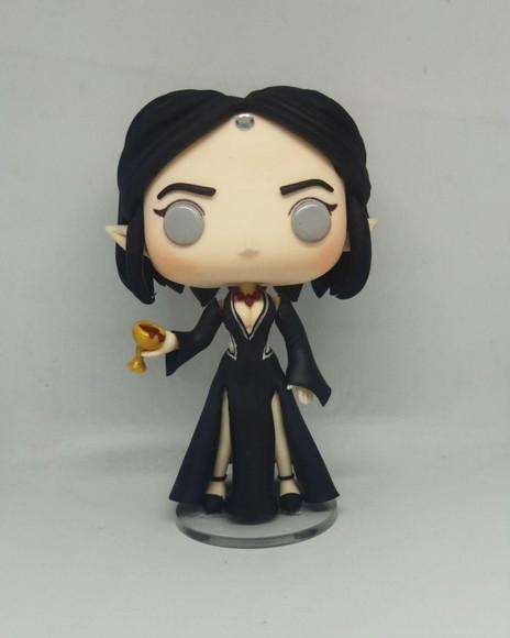 Funko em Biscuit Amren Acotar