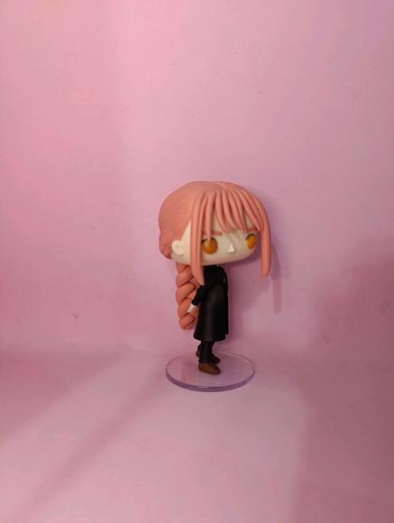 Funko em Biscuit Makima de Chainsaw Man de Tatsuki Fujimoto