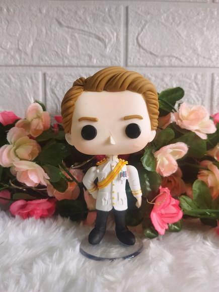Funko Em Biscuit Maxon Schreave