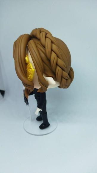 Funko em Biscuit Nestha Archeron de Máscara Acotar