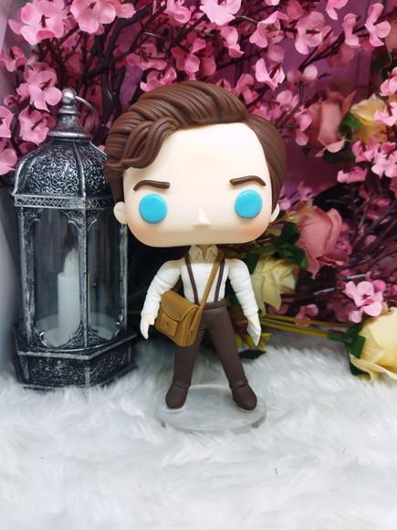 Funko em Biscuit Roman Kitt Personagens de Divinos Rivais