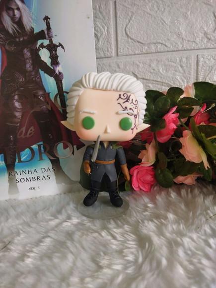 Funko em Biscuit Rowan Whitethorn de Tog