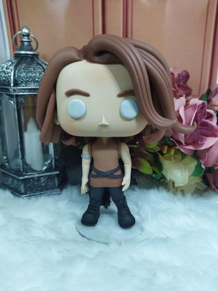 Funko em Biscuit Seraphina e Nyktos de Sangue e Cinzas