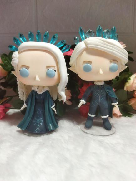 Funko em Biscuit Viviane e Kallias Acotar