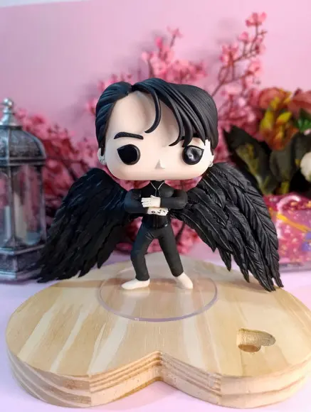 Funko Biscuit Jungkook Versão Black Swan Bts