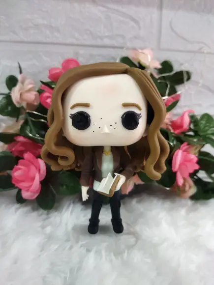 Funko Em Biscuit Addie Larue