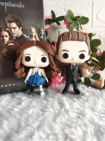 Funko em Biscuit Bella Swan e Edward Crepúsculo