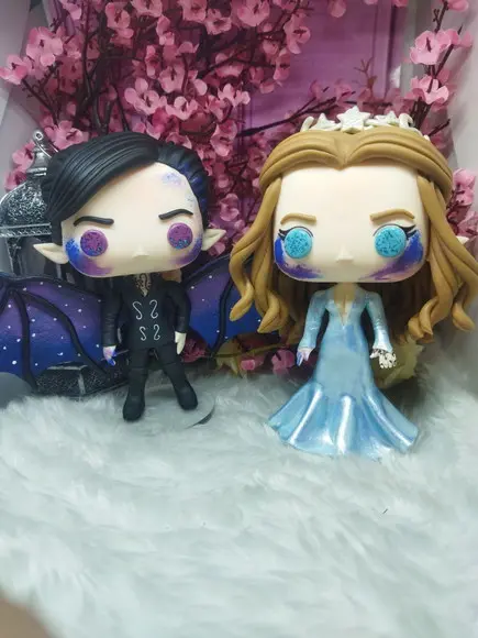 Funko em Biscuit Feyre e Rhysand Queda das Estrelas Acotar