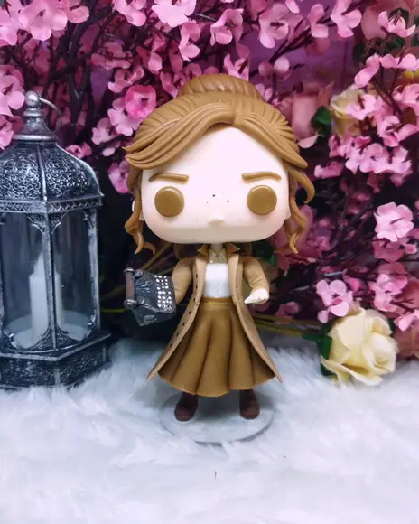 Funko em Biscuit Iris Personagens de Divinos Rivais