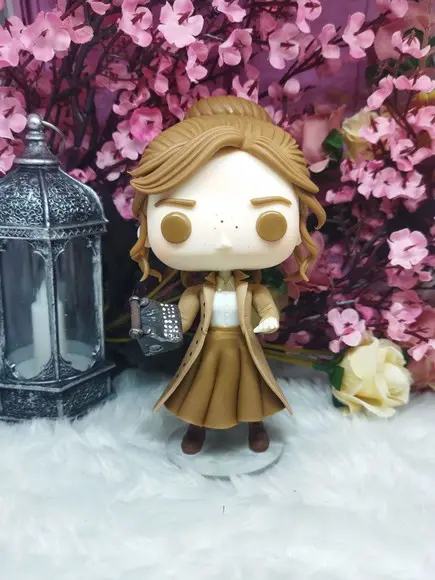 Funko em Biscuit Iris Winnow e Roman Kitt Divinos Rivais