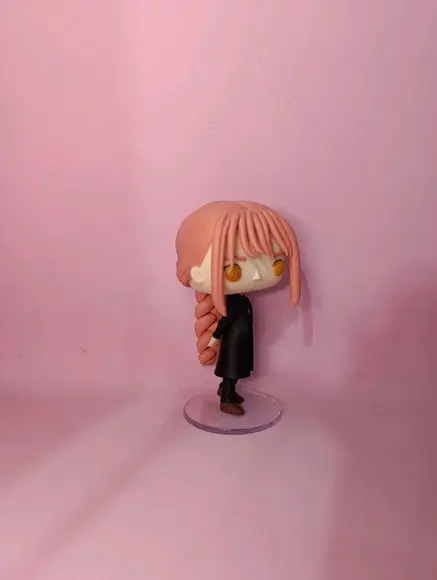 Funko em Biscuit Makima de Chainsaw Man de Tatsuki Fujimoto