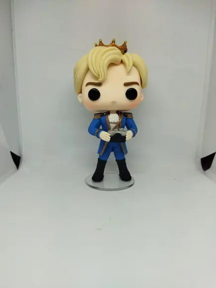 Funko em Biscuit Maxon Schrea Nova Versão Ve