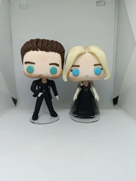 Funko em Biscuit Penelope e Colin Bridgerton/ Nicola e Luke
