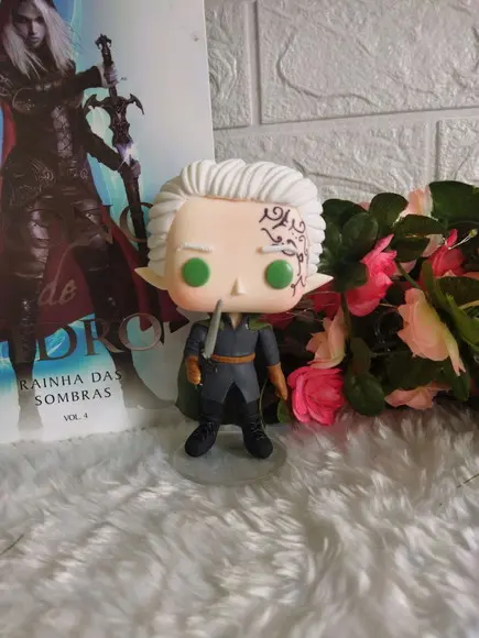 Funko em Biscuit Rowan Whitethorn de Tog