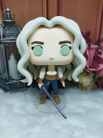 Funko em Biscuit Seraphina e Nyktos de Sangue e Cinzas