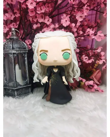 Funko em Biscuit Seraphina e Nyktos de Sangue e Cinzas Vp