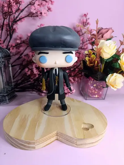 Funko em Biscuit Tommy Shelby e Lizzie Stark Peaky Blinders