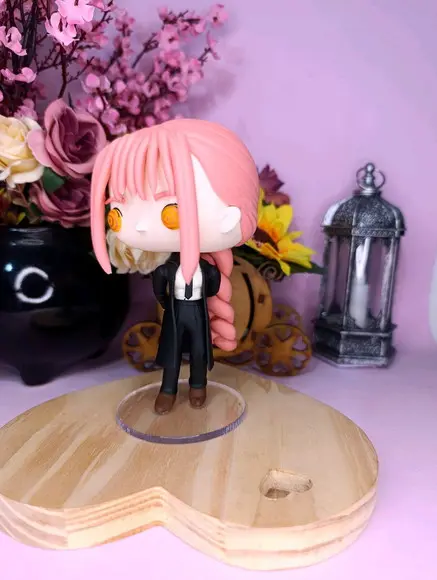 Makima - Chainsaw Man Funko em Biscuit