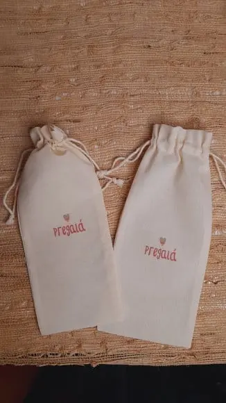 50 Saq. de Algodão Cru Personalizados c/ Babado - 15 x 25cm