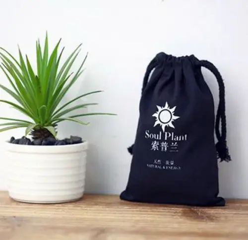 50 Saquinhos em Algodão Preto Personalizados - 15 x 20cm