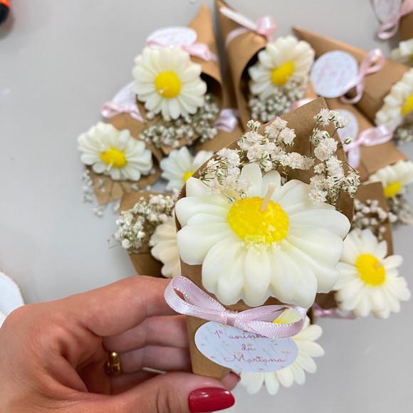 Vela Aromática Margarida no Buquê