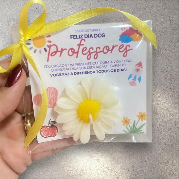 Vela Aromática Margarida no Cartão