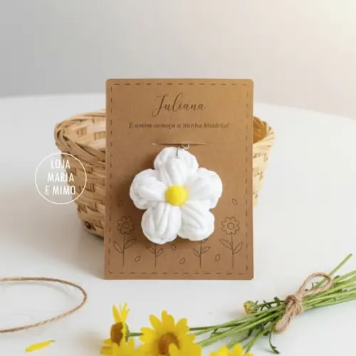 Chaveiro Flor de Crochê - Lembrancinha Margarida