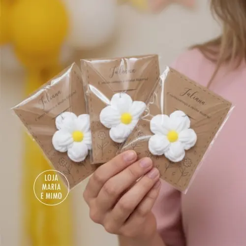 Chaveiro Flor de Crochê - Lembrancinha Margarida