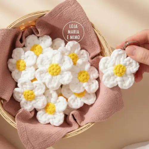 Lembrancinha Flor Margarida - Chaveiro Flor de Crochê