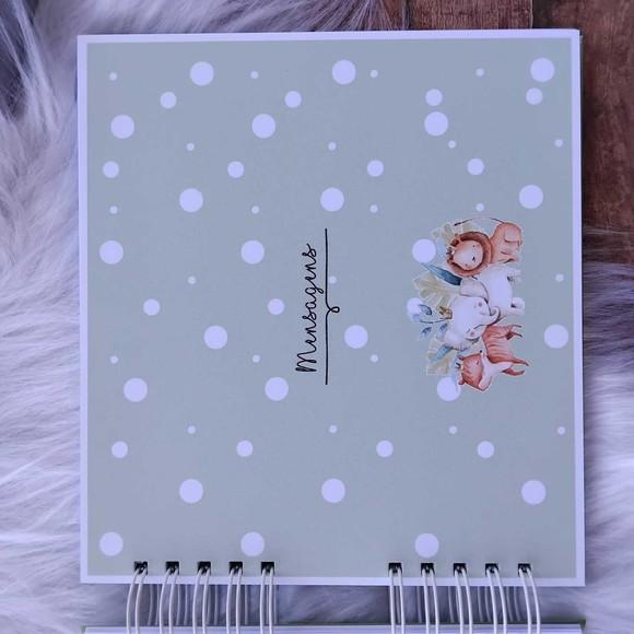 Livro do Bebê Safari