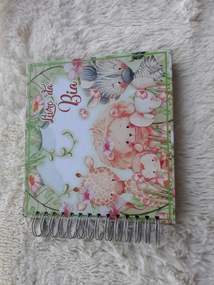 Livro do Bebê Safari Menina