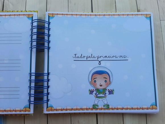 Livro do Bebê Toy Story