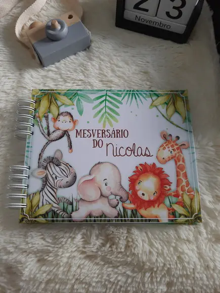 Albúm de Mesversário do Safari