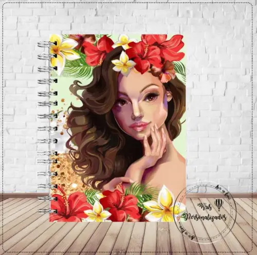 Caderno Mulher Floral