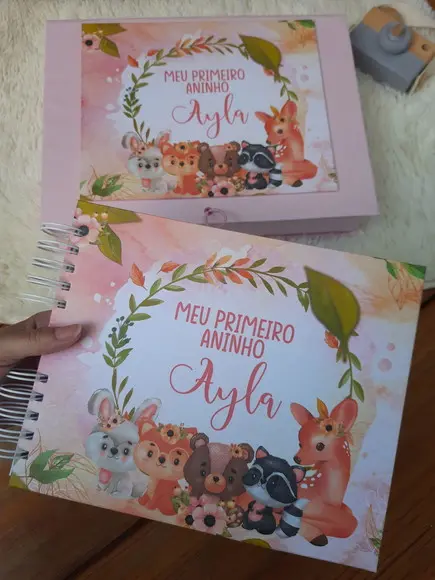 Caixa + Caderno Assinaturas 1° Aninho